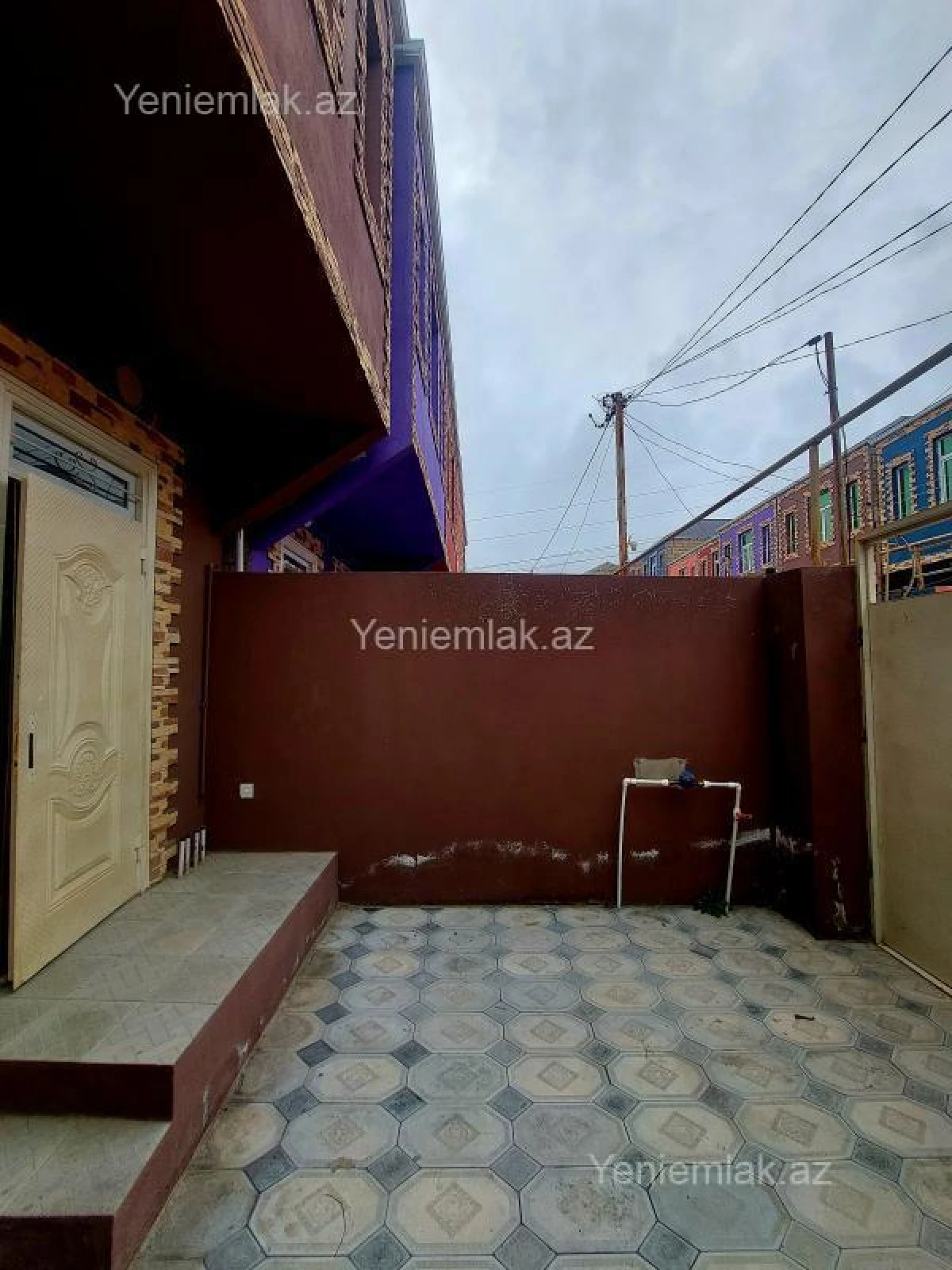 Satılır 3 otaqlı həyət evi 100 m²