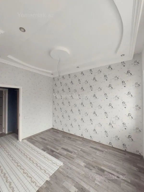 Satılır 3 otaqlı həyət evi 100 m²