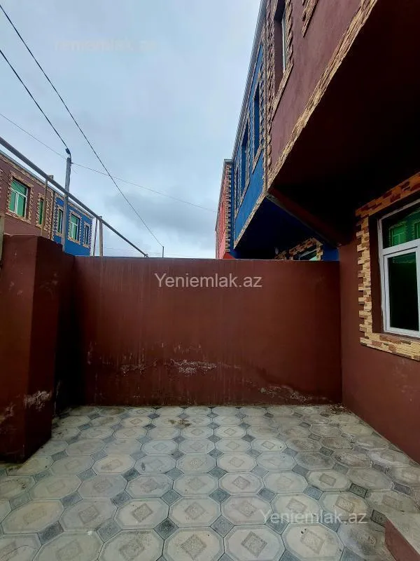 Satılır 3 otaqlı həyət evi 100 m²
