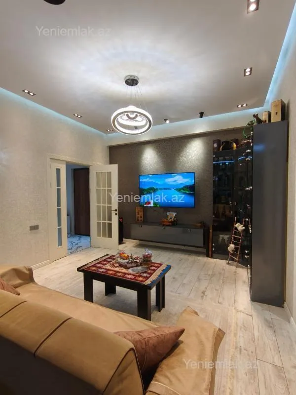 Satılır 3 otaqlı yeni tikili 97.2 m²