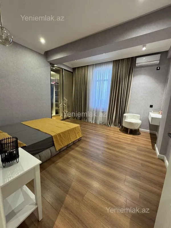 Satılır 2 otaqlı yeni tikili 85 m²