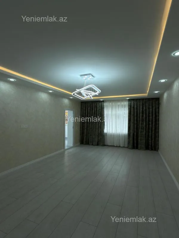 Satılır 3 otaqlı köhnə tikili 60 m²