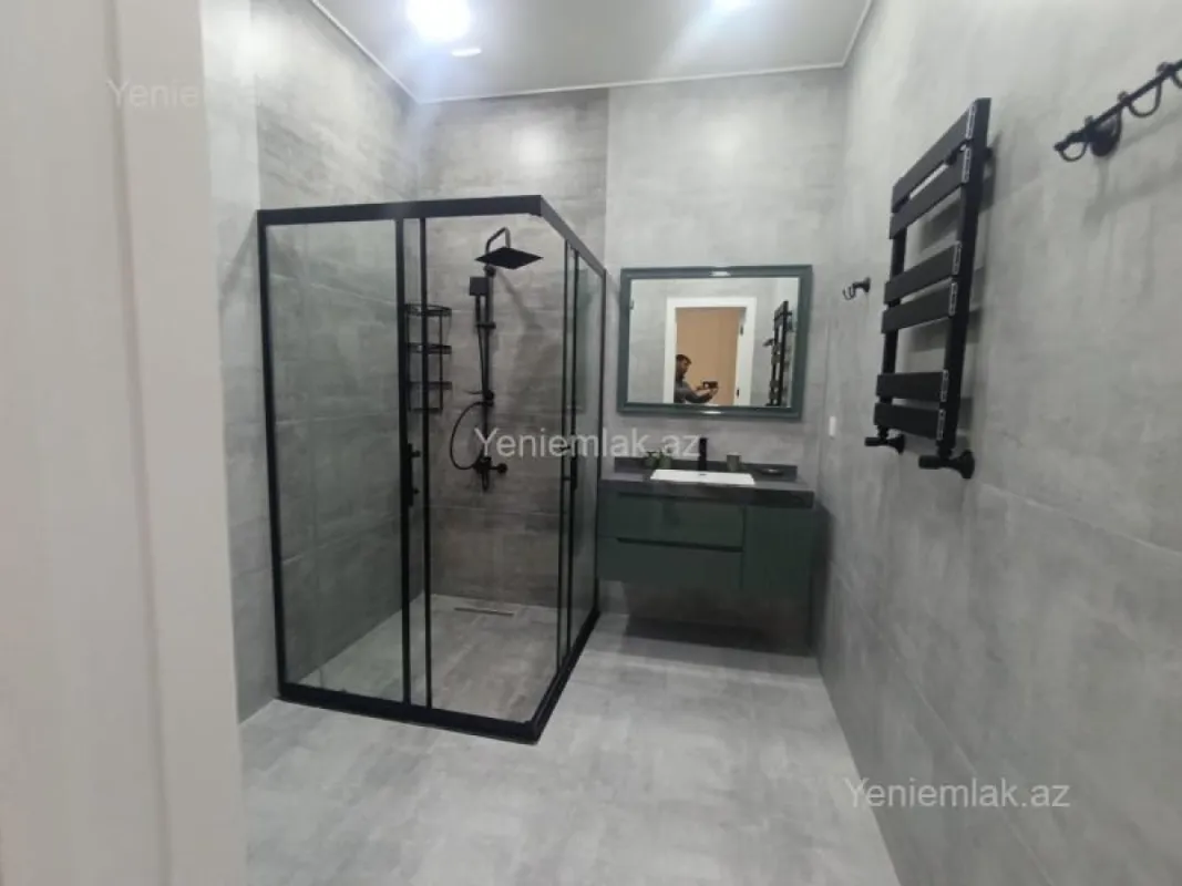 Satılır 4 otaqlı həyət evi 170 m²