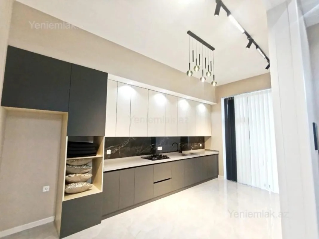 Satılır 4 otaqlı həyət evi 170 m²