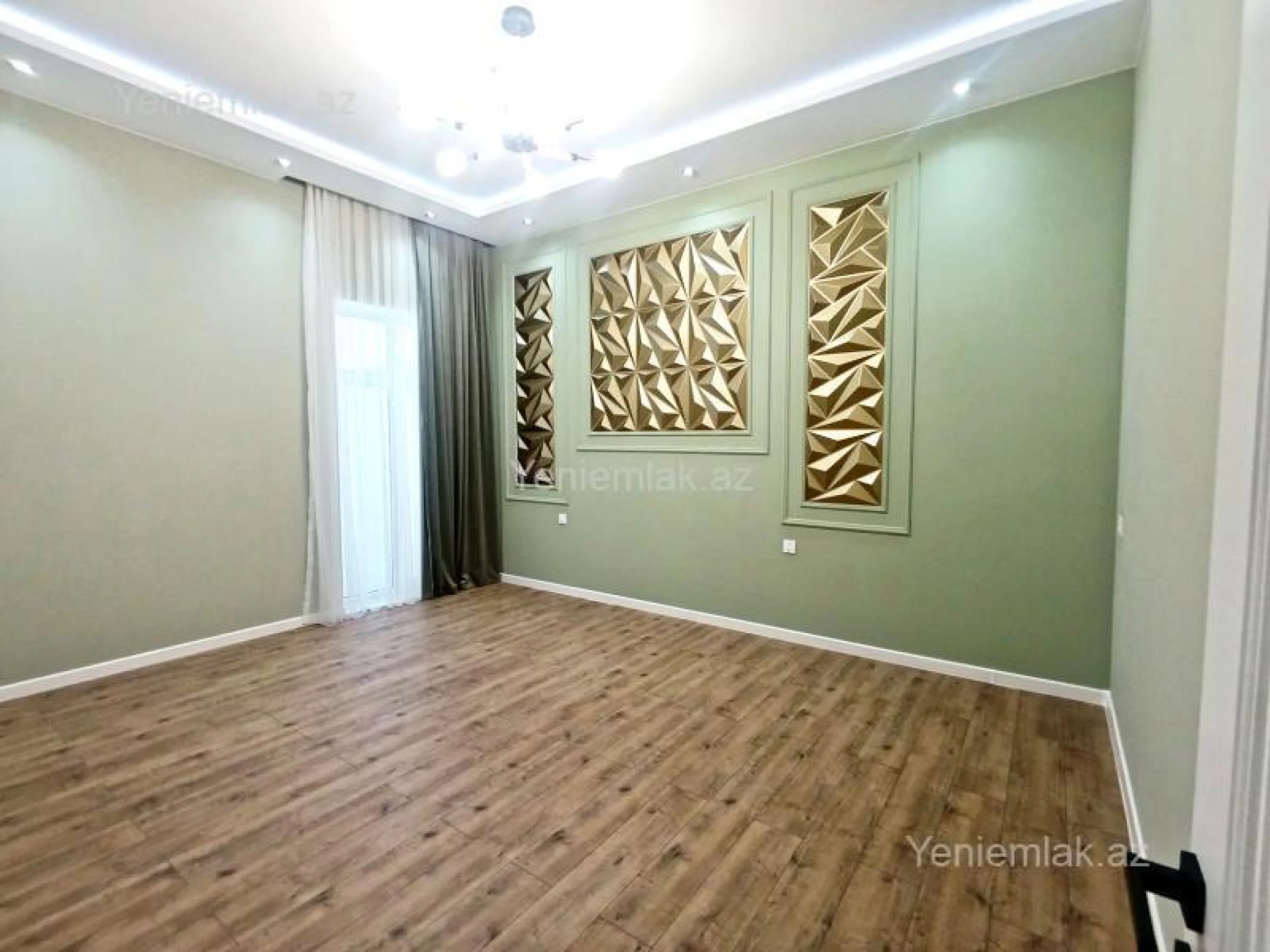 Satılır 4 otaqlı həyət evi 170 m²