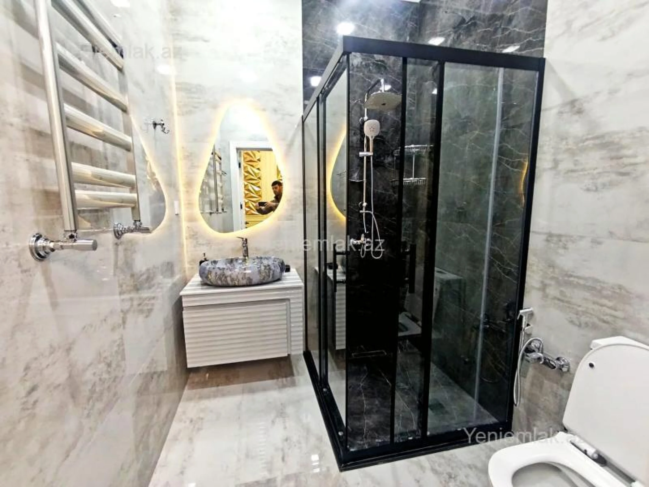 Satılır 4 otaqlı həyət evi 170 m²