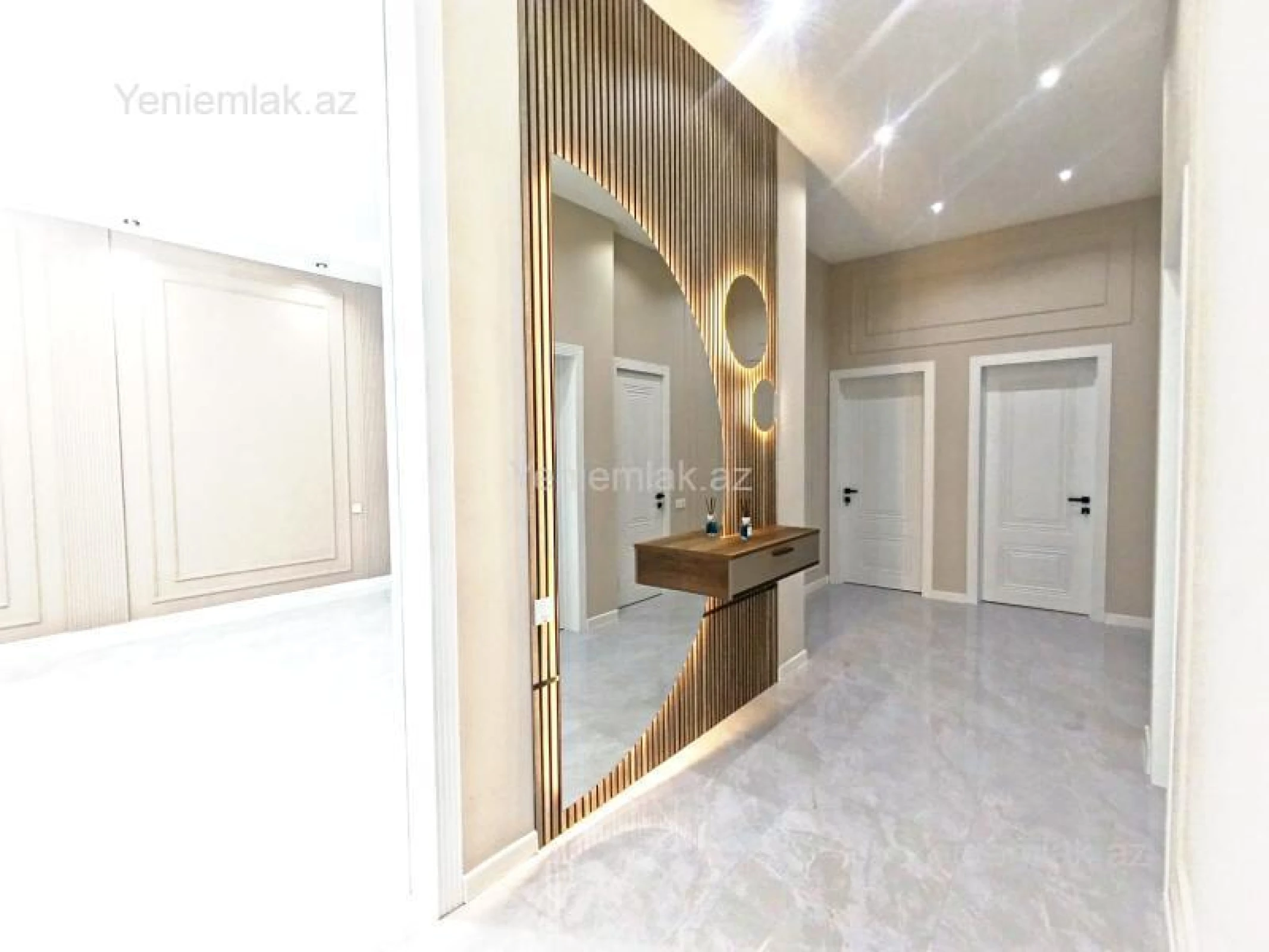 Satılır 4 otaqlı həyət evi 170 m²