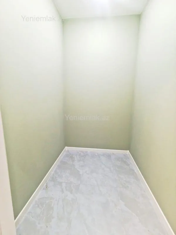 Satılır 4 otaqlı həyət evi 170 m²