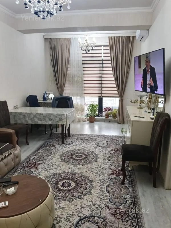 Satılır 2 otaqlı yeni tikili 60 m²