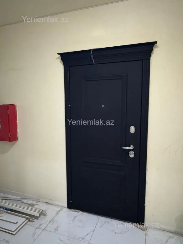 Satılır 3 otaqlı yeni tikili 120 m²