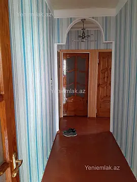 Satılır 2 otaqlı köhnə tikili 70 m²