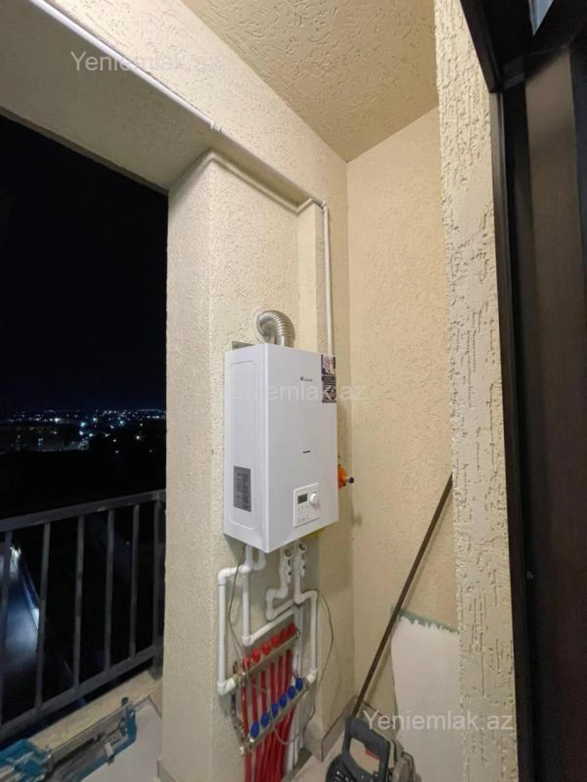 Satılır 3 otaqlı yeni tikili 80 m²