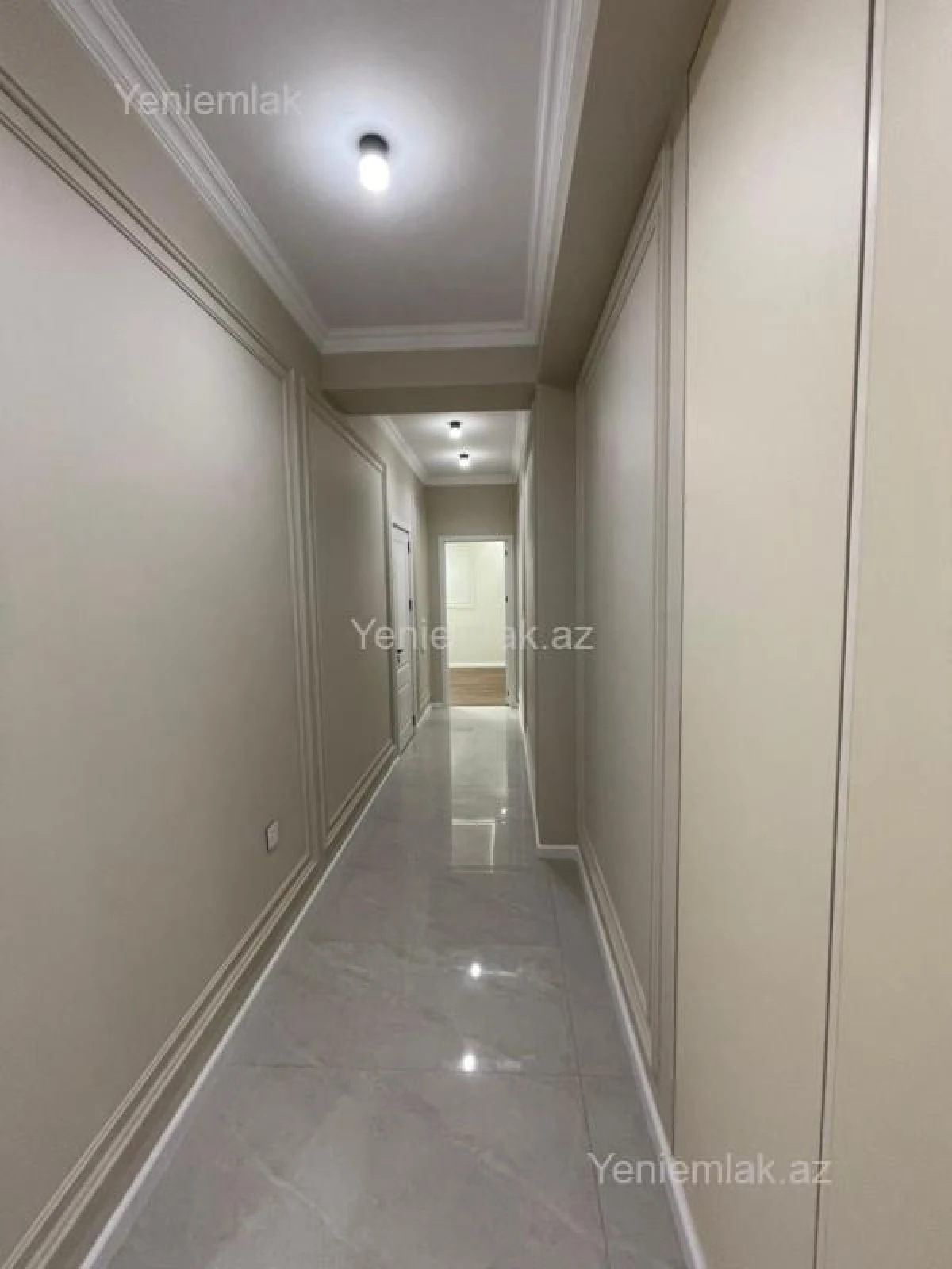 Satılır 3 otaqlı yeni tikili 80 m²