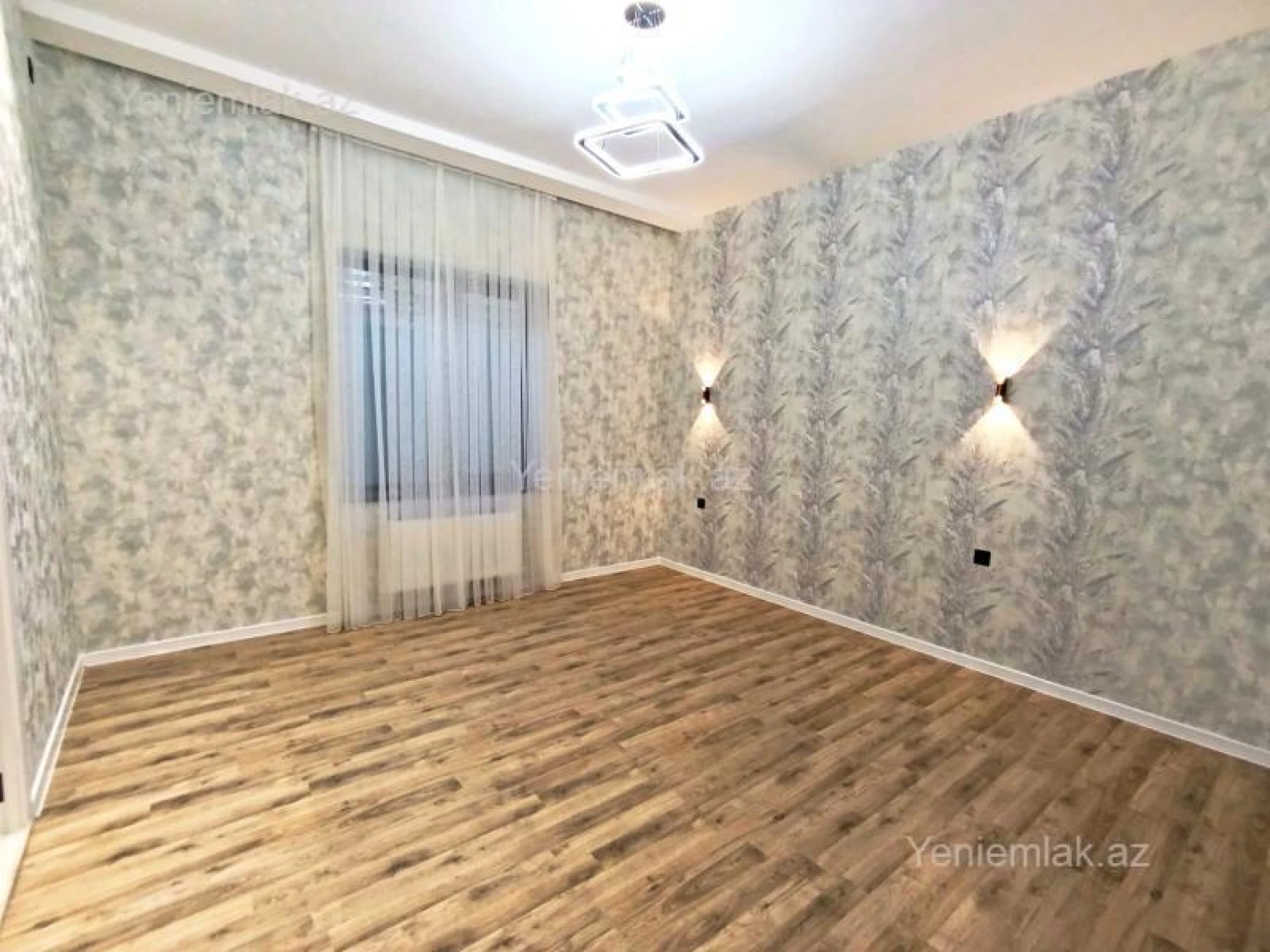 Satılır 4 otaqlı həyət evi 170 m²