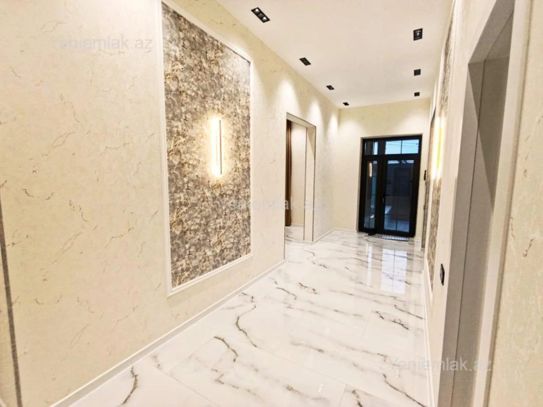 Satılır 4 otaqlı həyət evi 170 m²