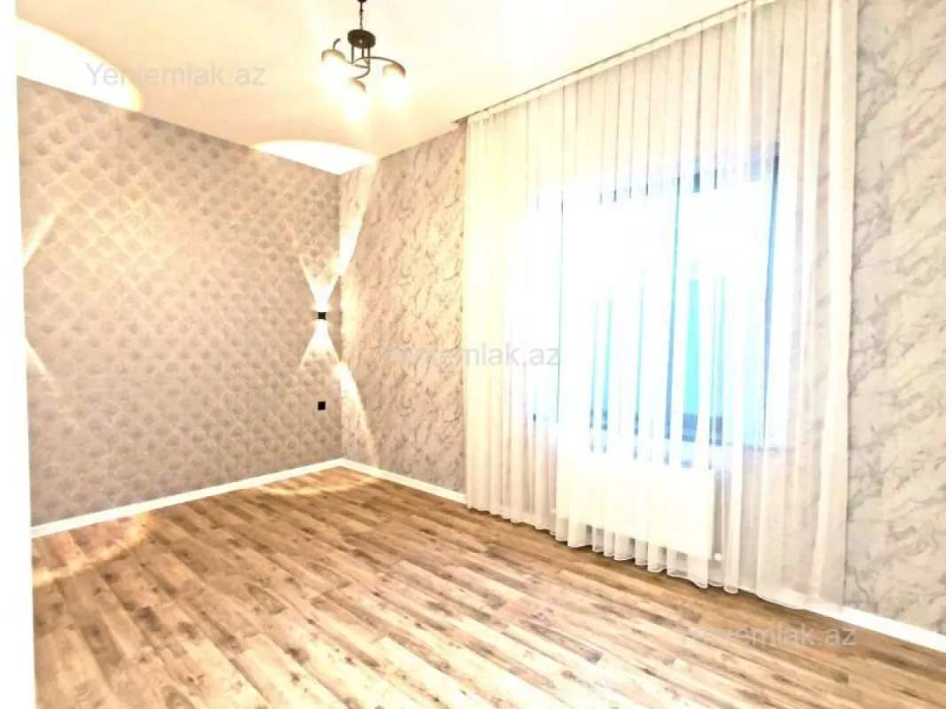 Satılır 4 otaqlı həyət evi 170 m²