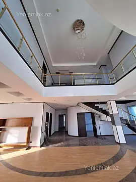 Satılır 10 otaqlı həyət evi 1000 m²