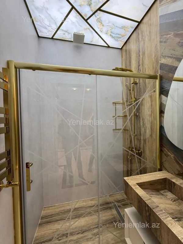 Satılır 3 otaqlı yeni tikili 84 m²