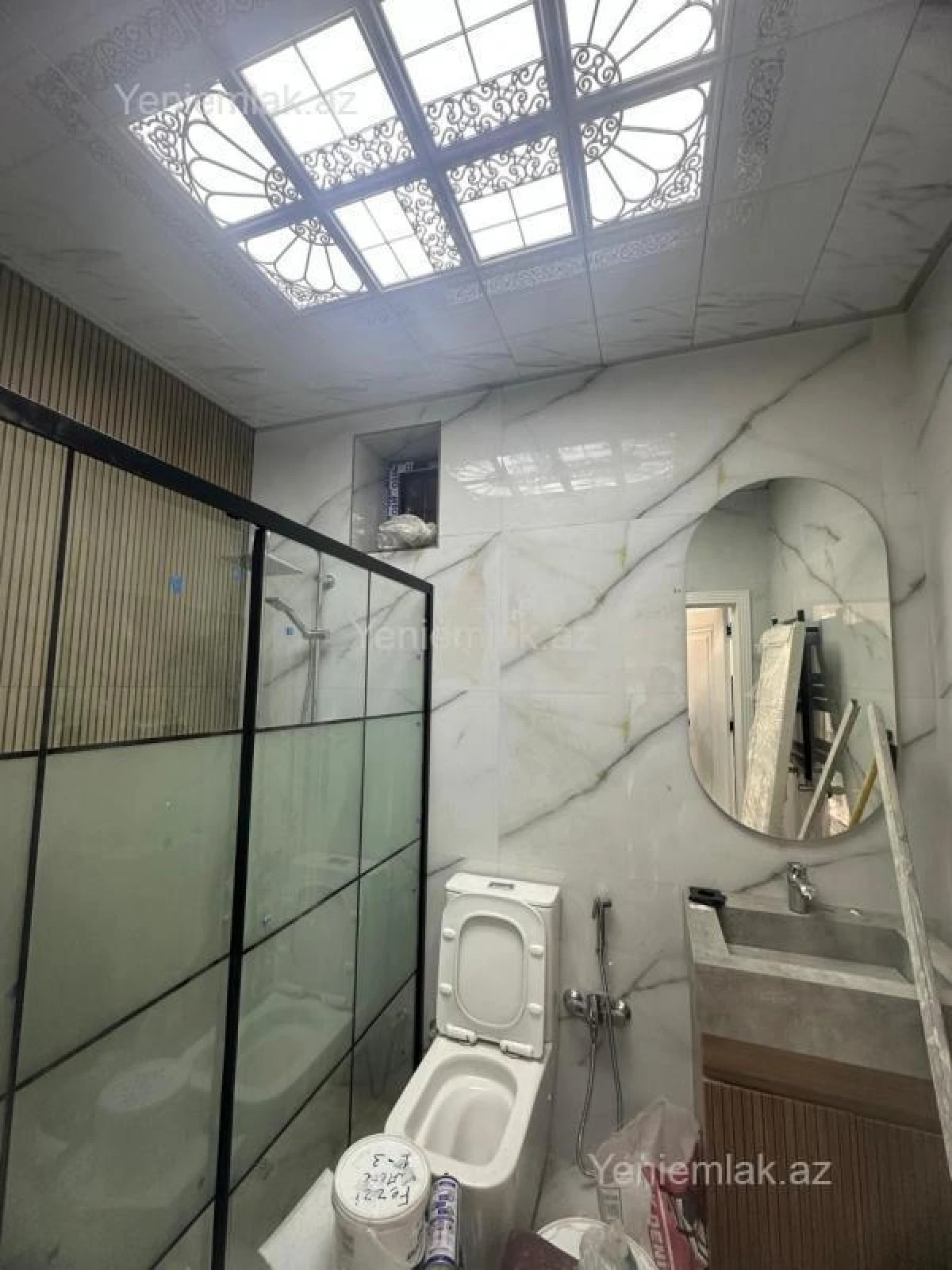 Satılır 6 otaqlı həyət evi 300 m²
