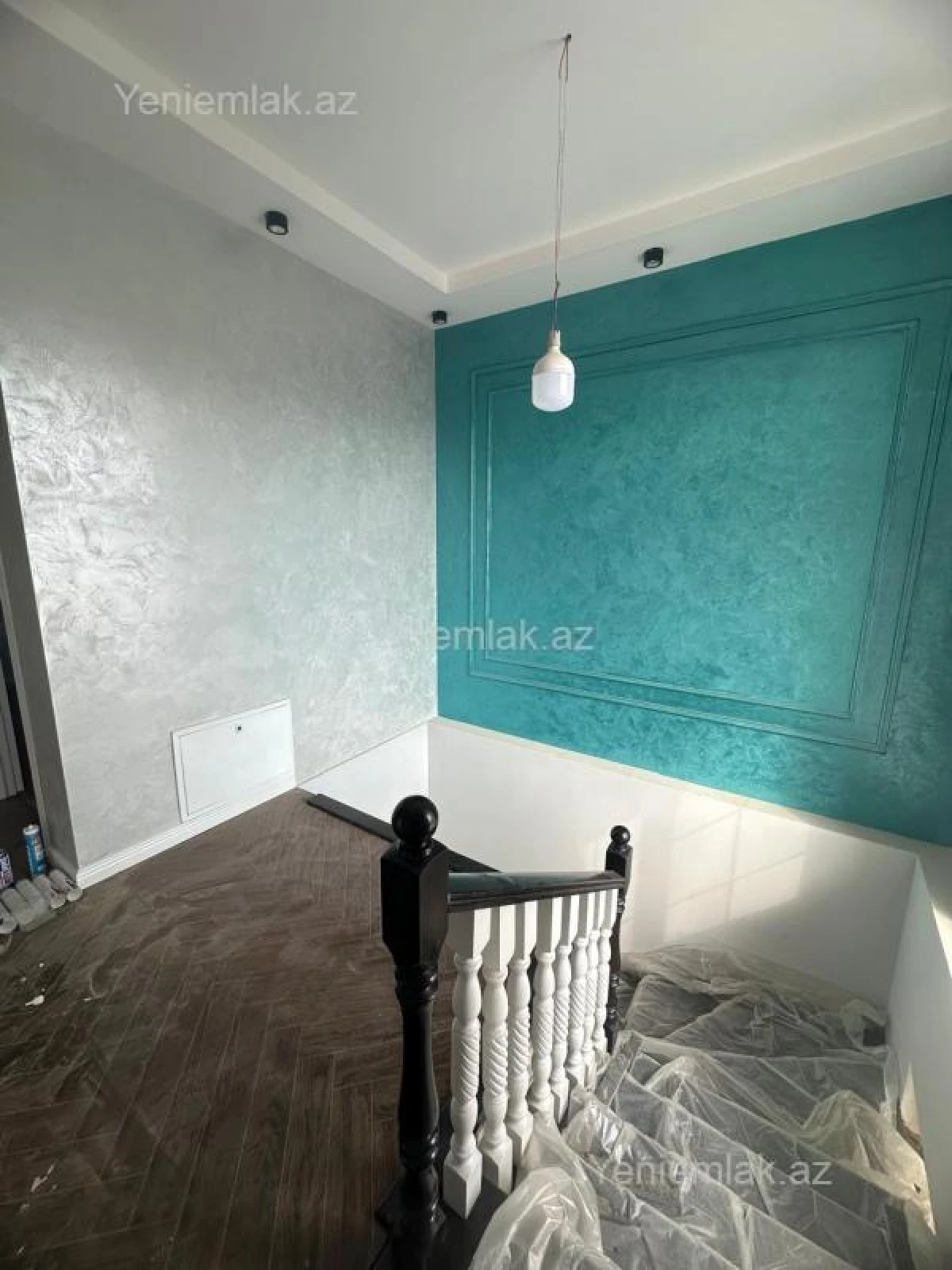 Satılır 6 otaqlı həyət evi 300 m²
