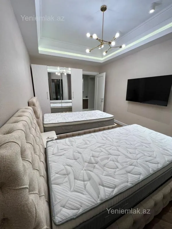 Satılır 4 otaqlı yeni tikili 225 m²