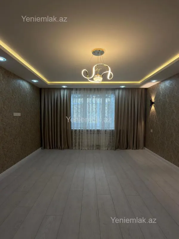 Satılır 2 otaqlı köhnə tikili 60 m²