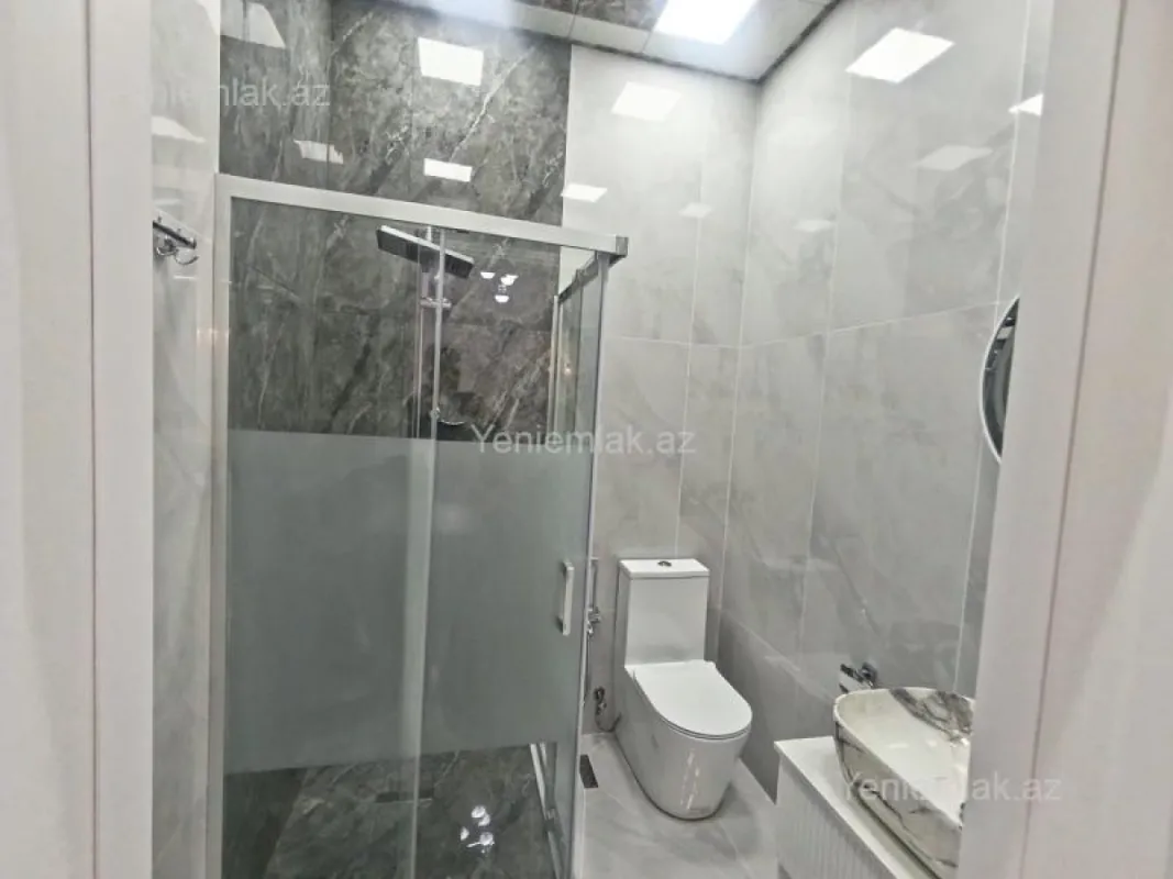 Satılır 4 otaqlı həyət evi 160 m²