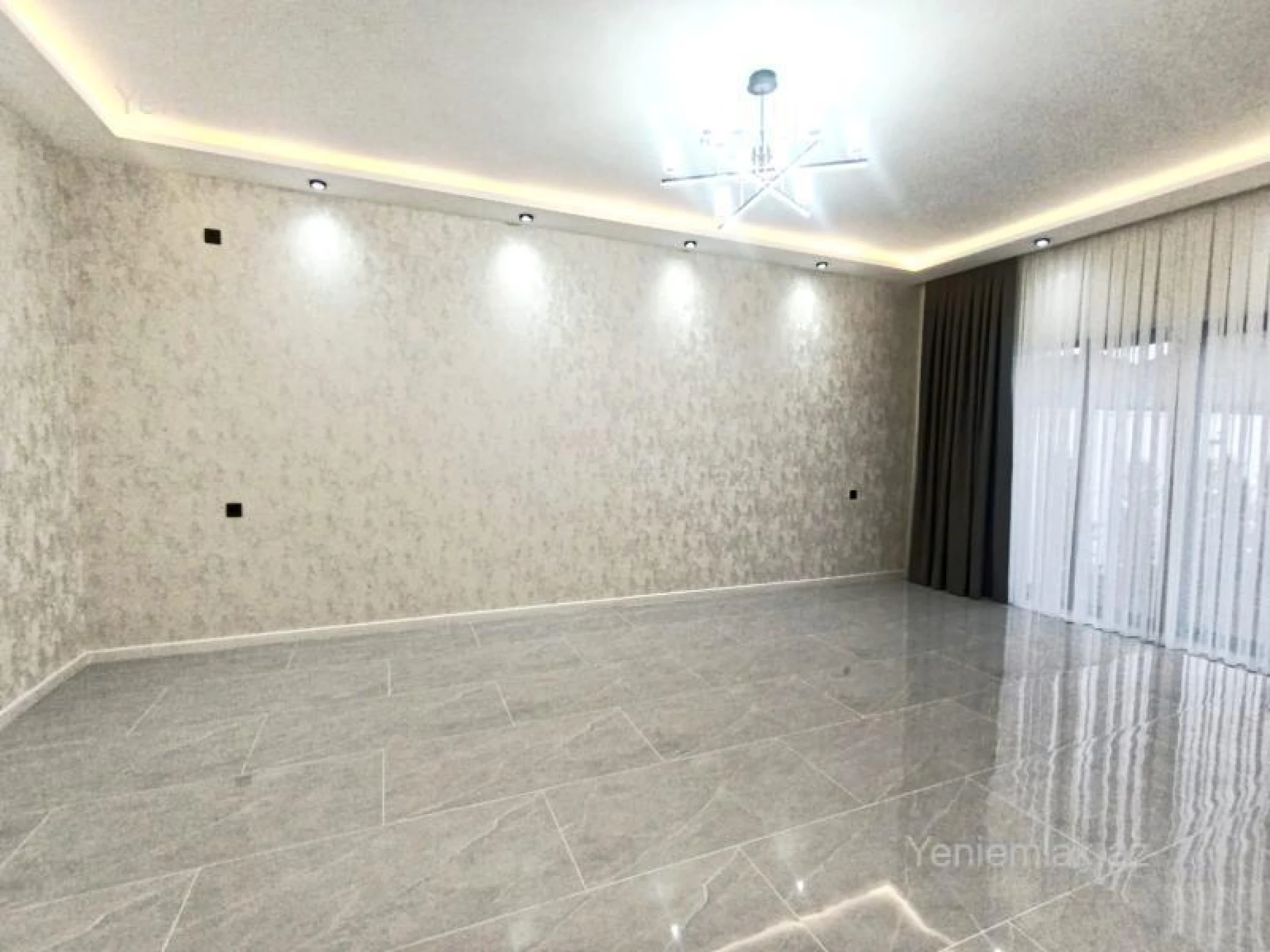 Satılır 4 otaqlı həyət evi 160 m²