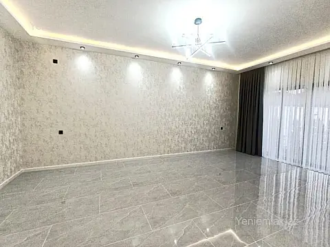 Satılır 4 otaqlı həyət evi 160 m²