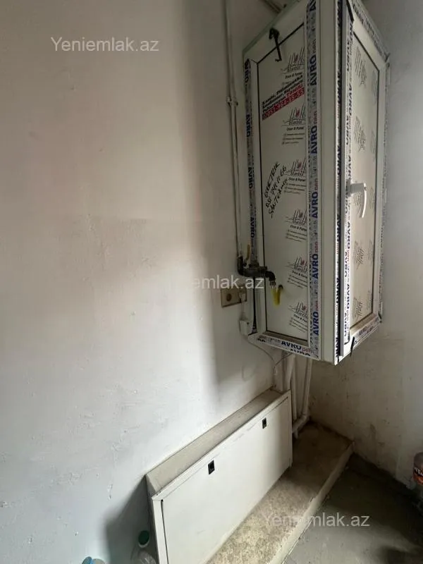 Satılır 3 otaqlı yeni tikili 100 m²