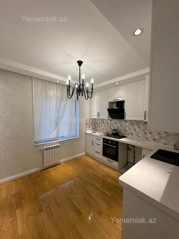 Satılır 3 otaqlı yeni tikili 100 m²