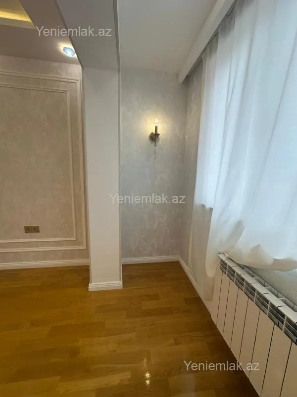 Satılır 3 otaqlı yeni tikili 100 m²