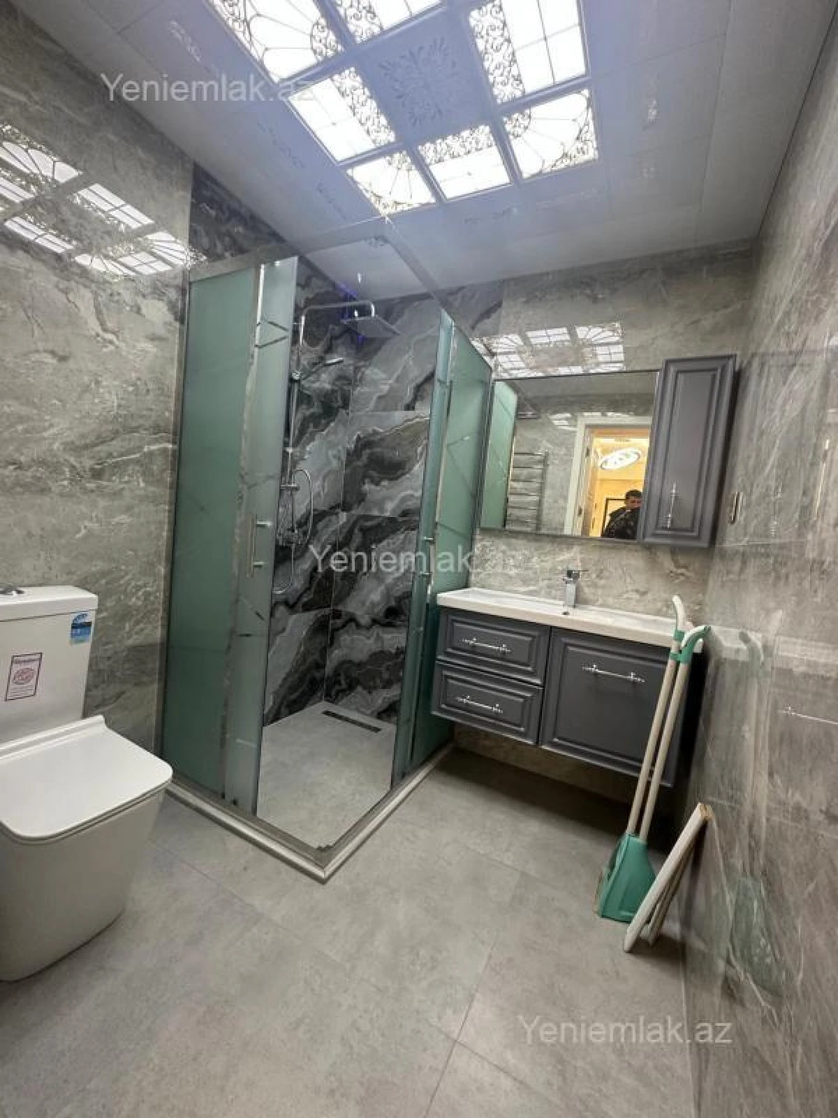 Satılır 3 otaqlı yeni tikili 100 m²
