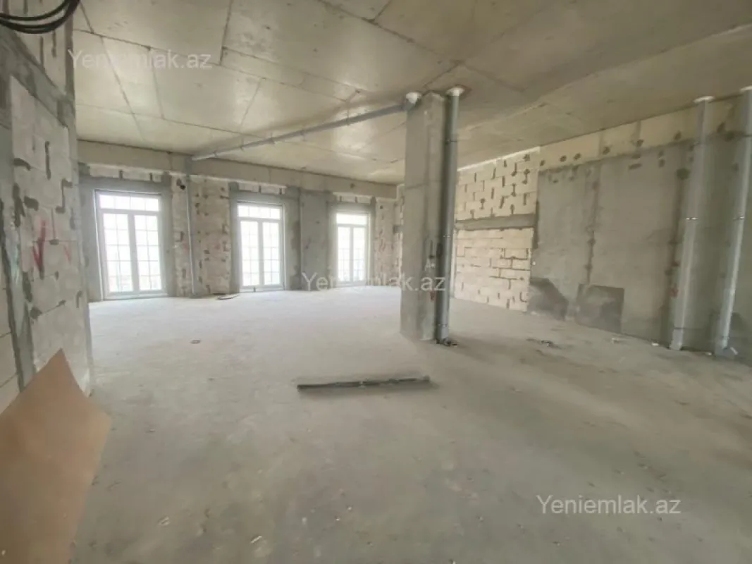 Satılır 4 otaqlı yeni tikili 184 m²
