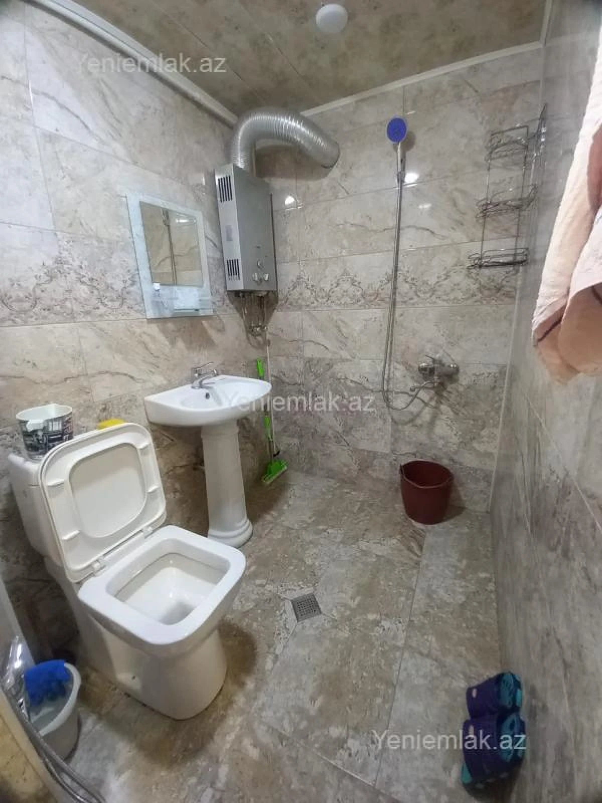 Satılır 1 otaqlı köhnə tikili 35 m²