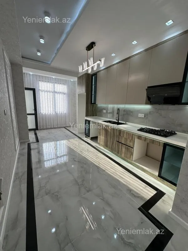 Satılır 3 otaqlı yeni tikili 127 m²