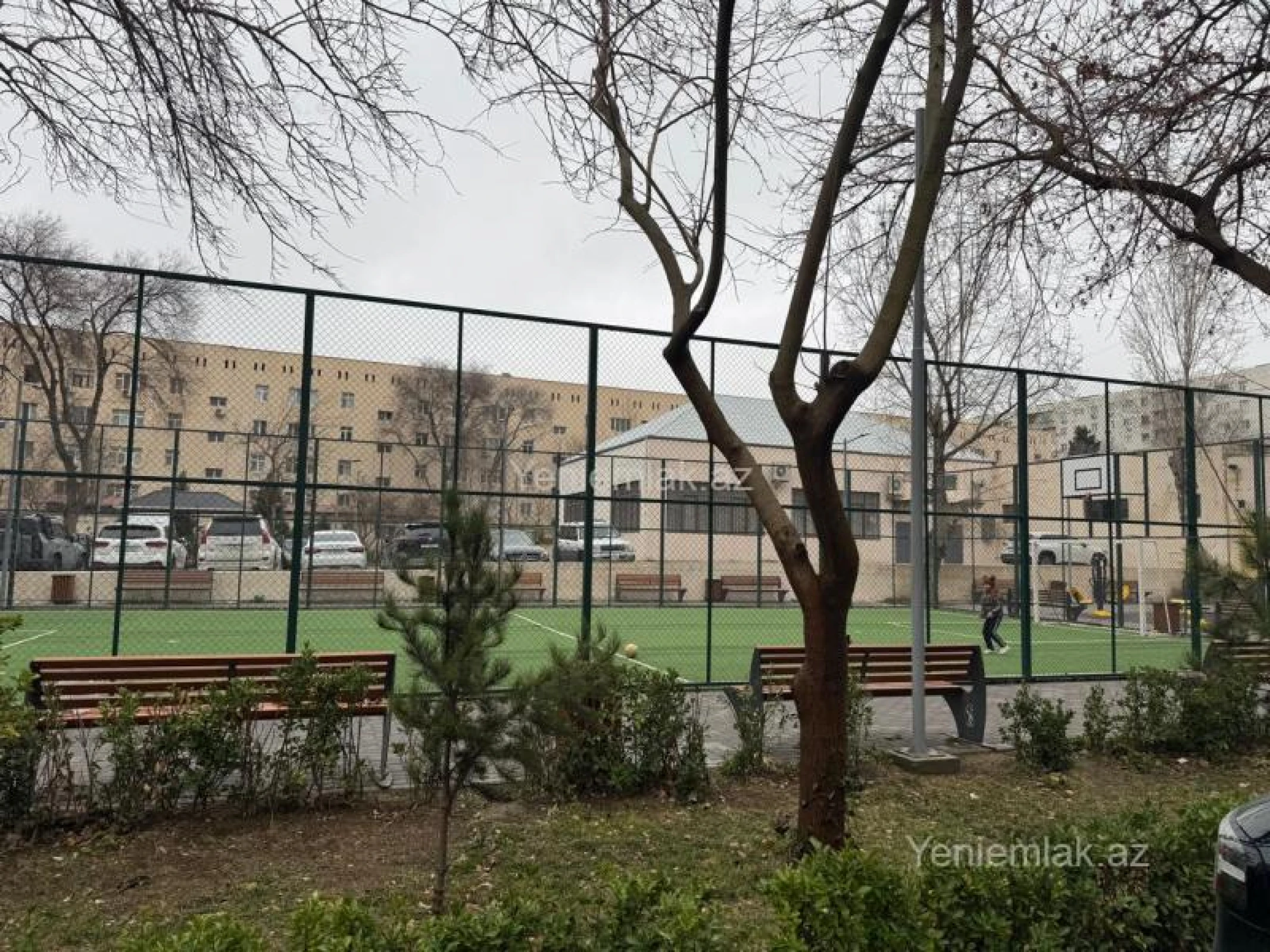 Satılır 5 otaqlı köhnə tikili 110 m²