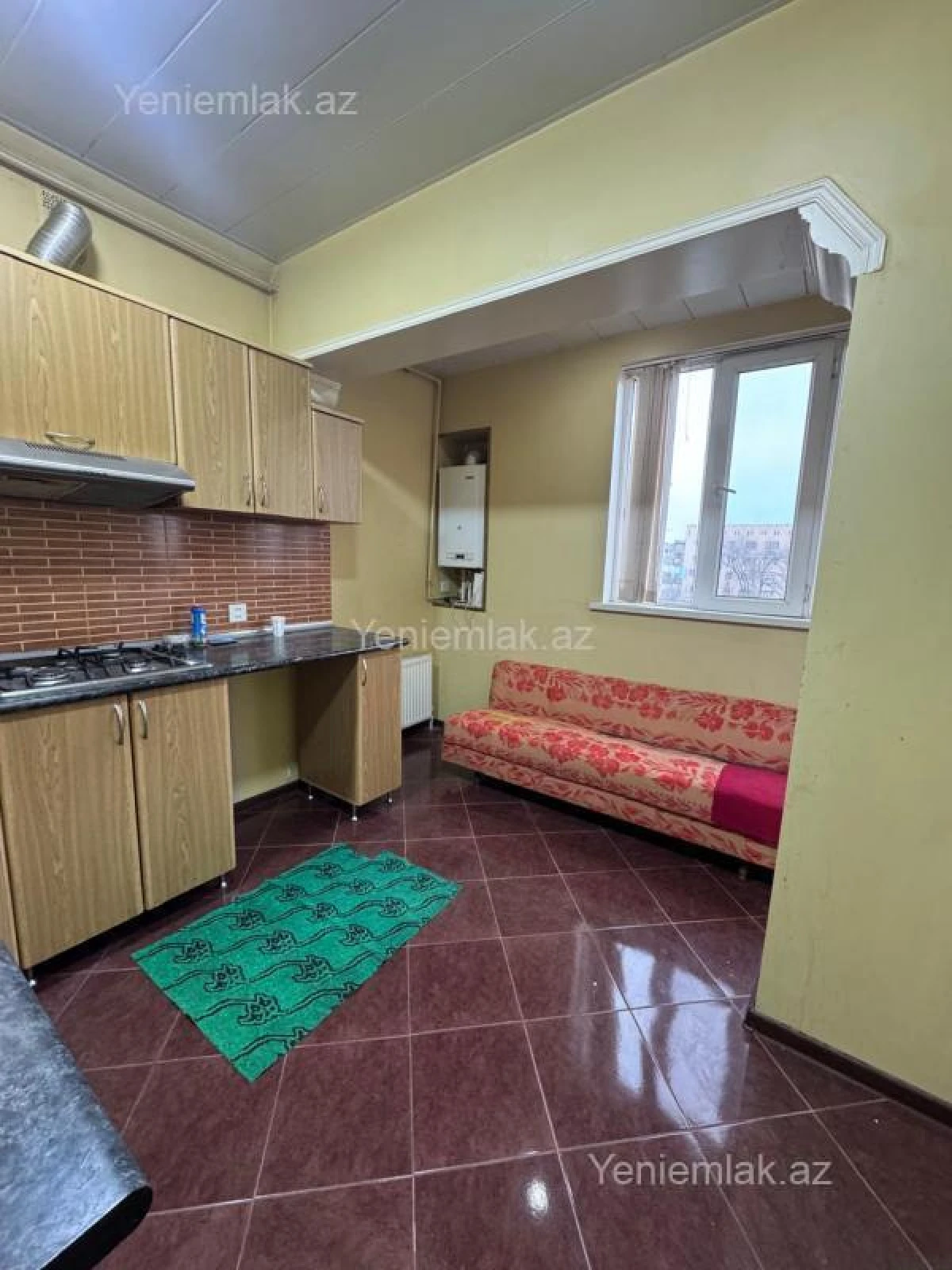 Satılır 5 otaqlı köhnə tikili 110 m²