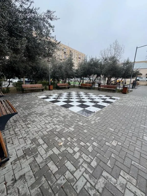 Satılır 5 otaqlı köhnə tikili 110 m²