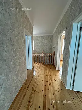 Satılır 4 otaqlı həyət evi 140 m²