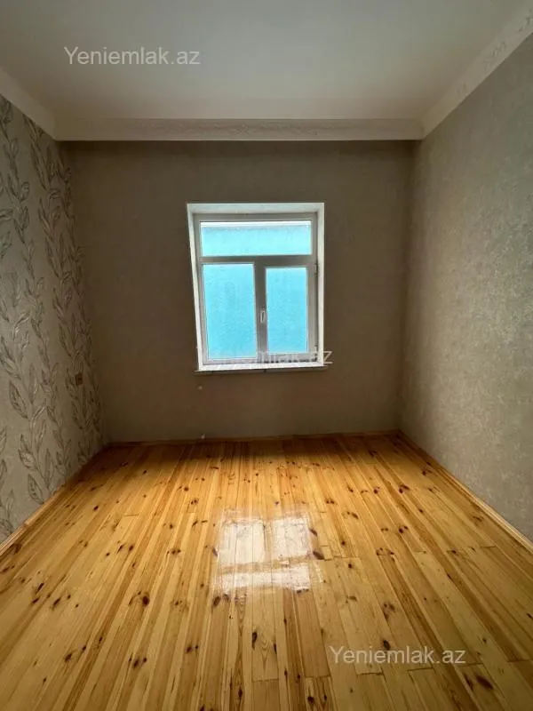 Satılır 4 otaqlı həyət evi 140 m²
