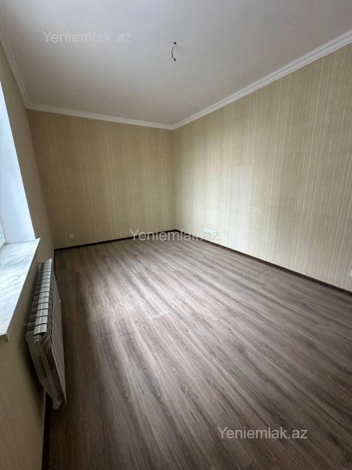 Satılır 3 otaqlı yeni tikili 77 m²