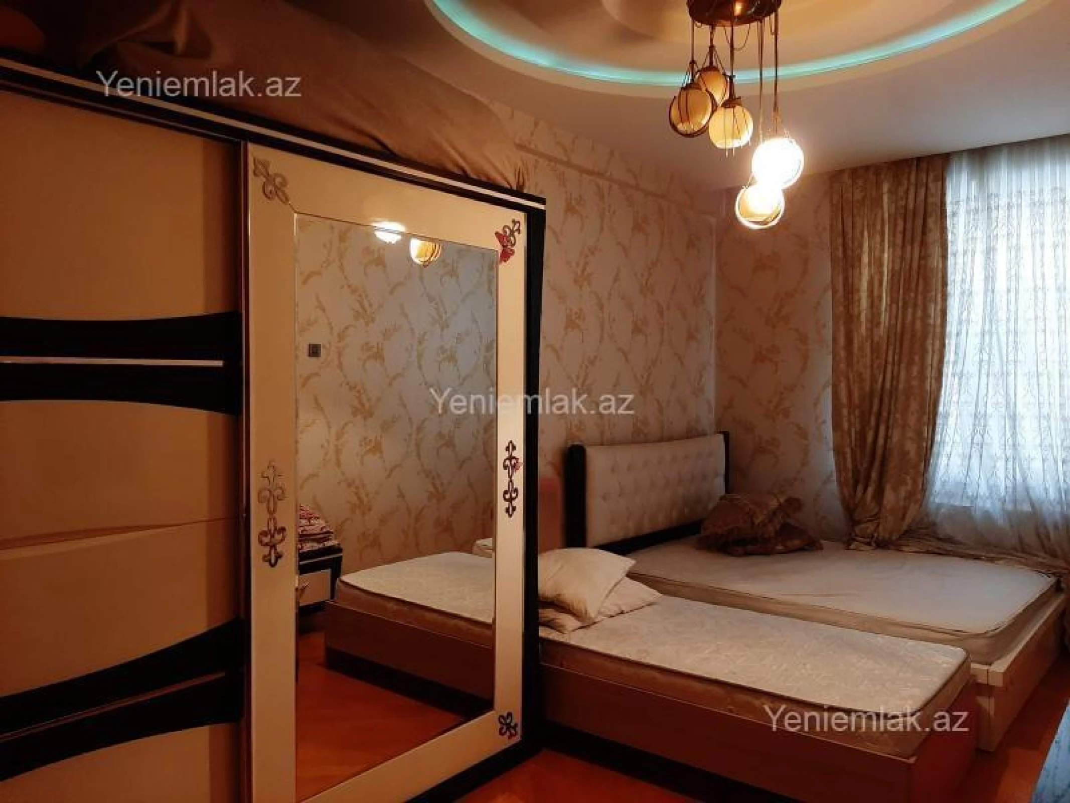 Satılır 4 otaqlı yeni tikili 170 m²