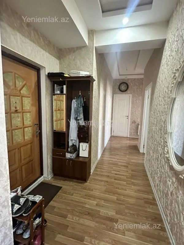 Satılır 2 otaqlı yeni tikili 70 m²