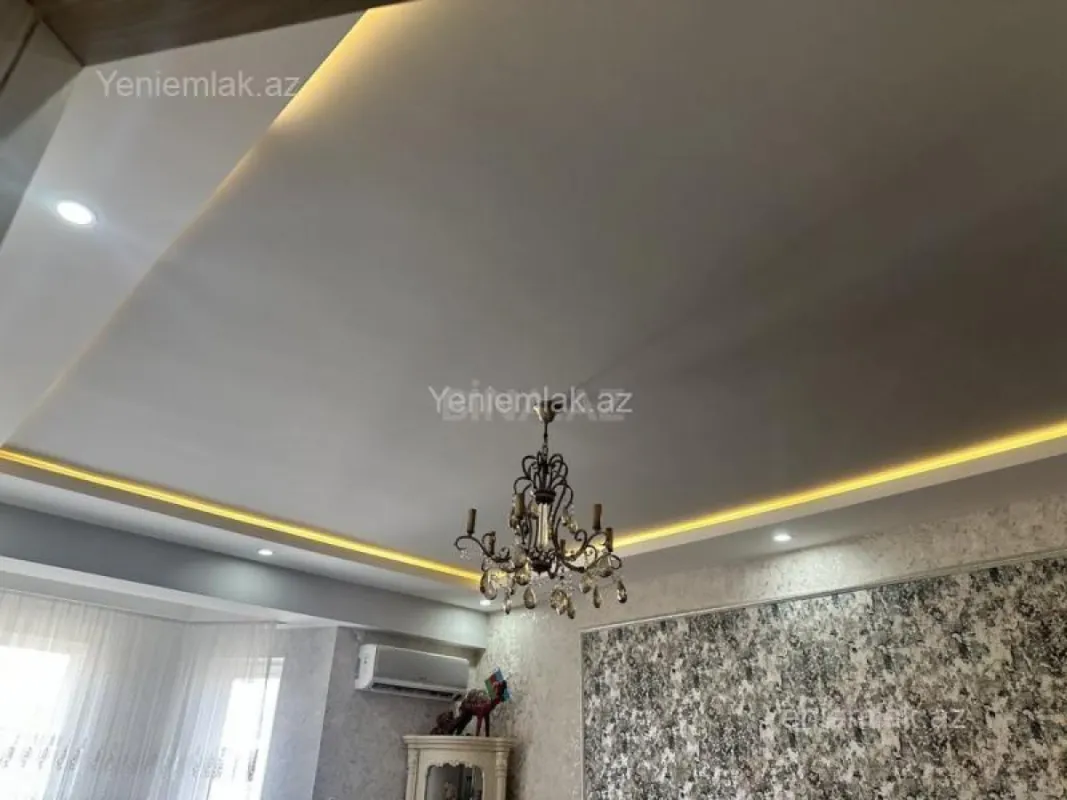 Satılır 2 otaqlı yeni tikili 70 m²