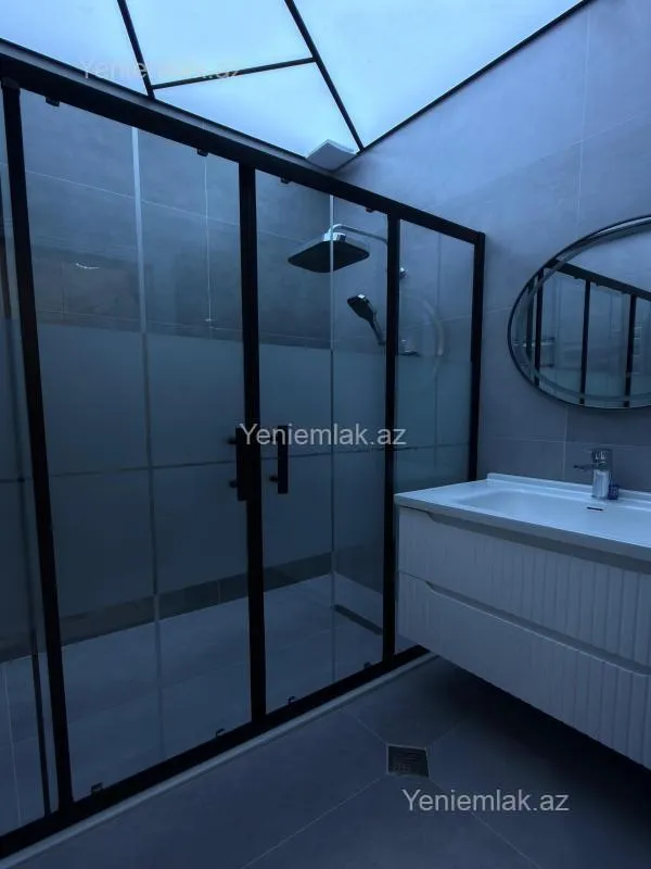 Satılır 3 otaqlı yeni tikili 105 m²