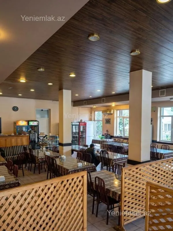 Satılır 5 otaqlı obyekt 300 m²