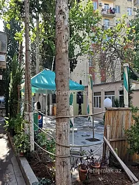 Satılır 5 otaqlı obyekt 300 m²