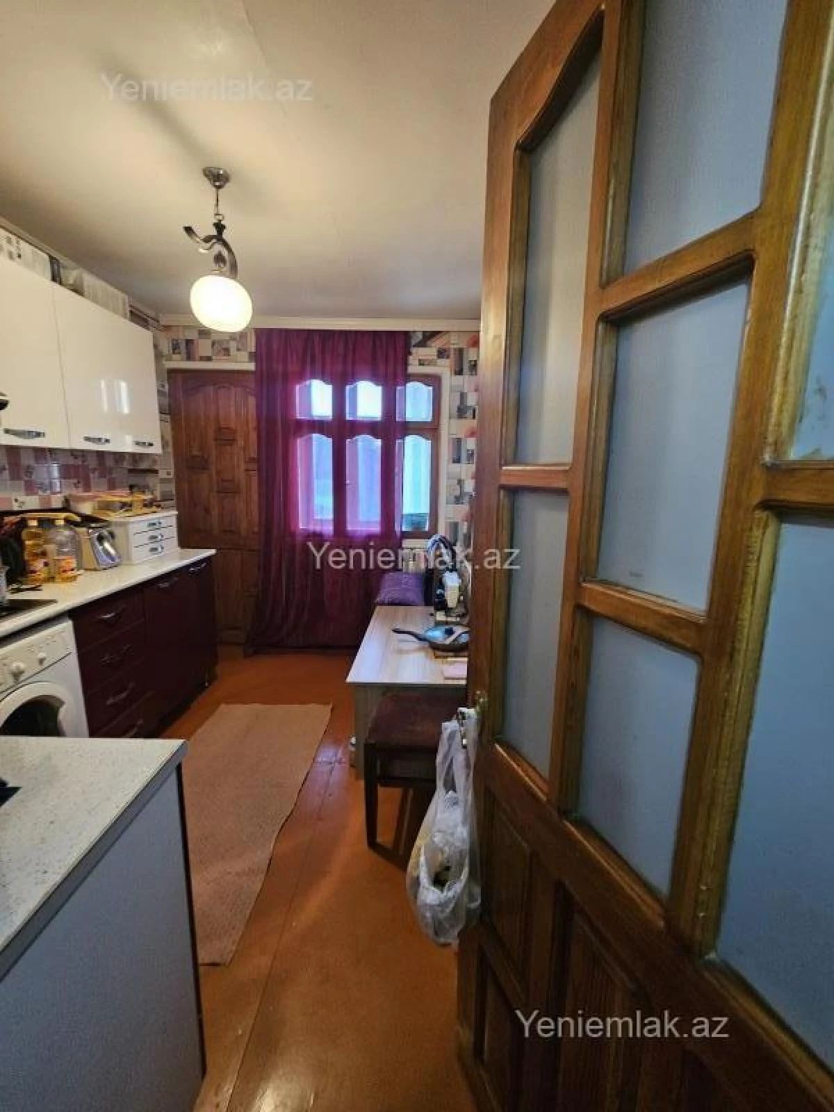 Satılır 1 otaqlı köhnə tikili 64 m²