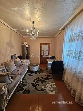 Satılır 1 otaqlı köhnə tikili 64 m²